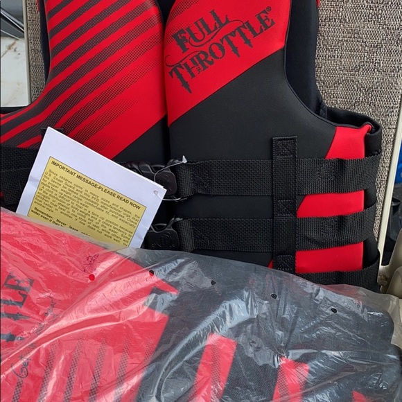 New with tag - Picture 4 of 8